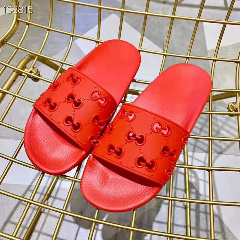 Gucci Men’s Rubber GG Slide Sandal-Red