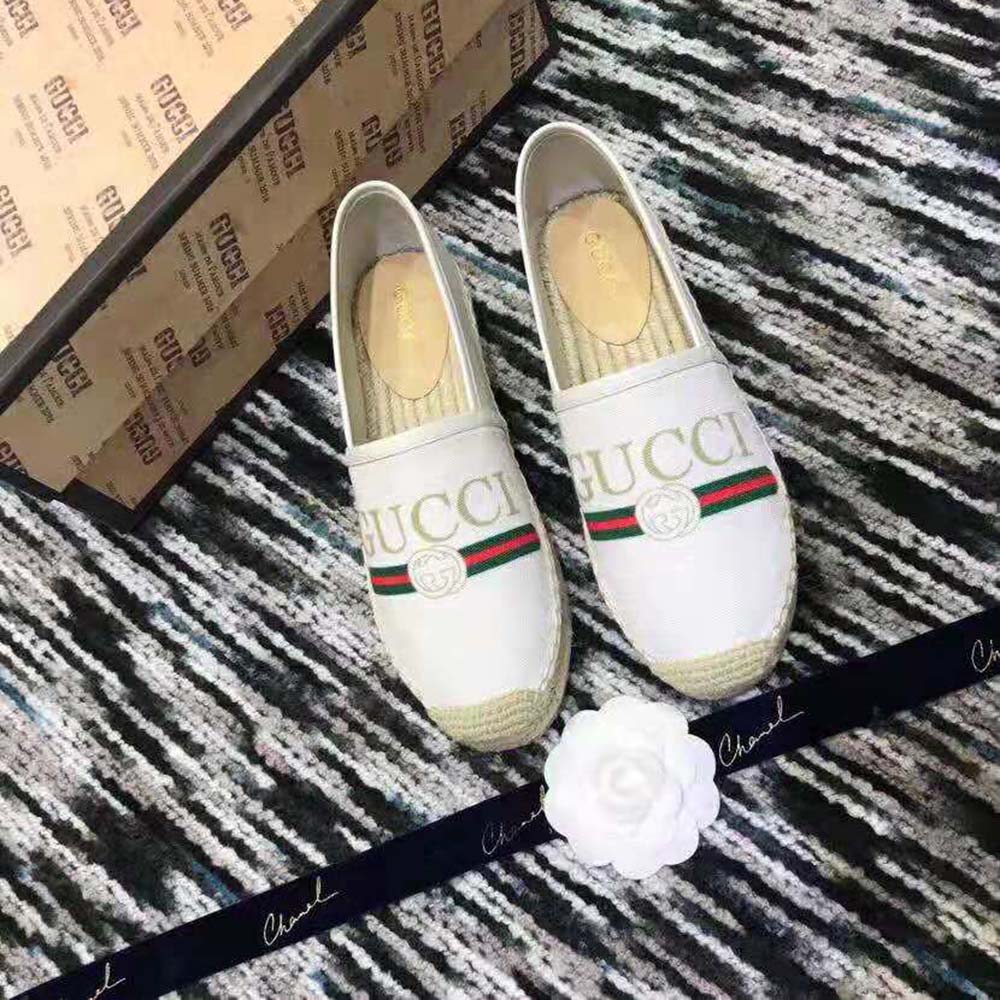 Gucci Women Gucci Logo Canvas Espadrille 2cm Platform-Beige