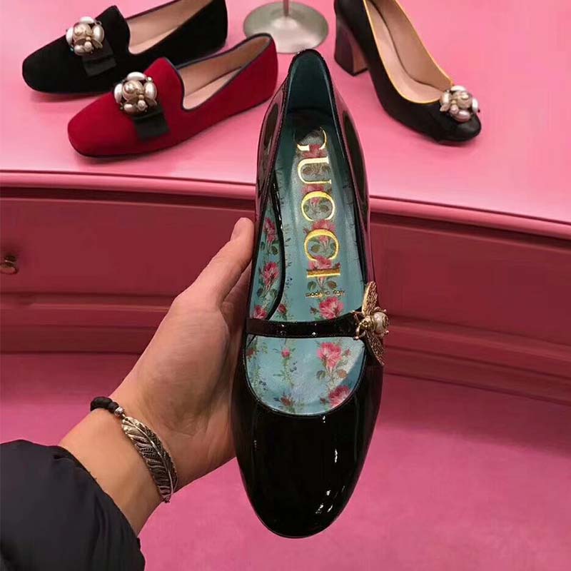 Gucci Women Shoes Patent Leather Ballet Flat with Bee 10mm Heel-Black