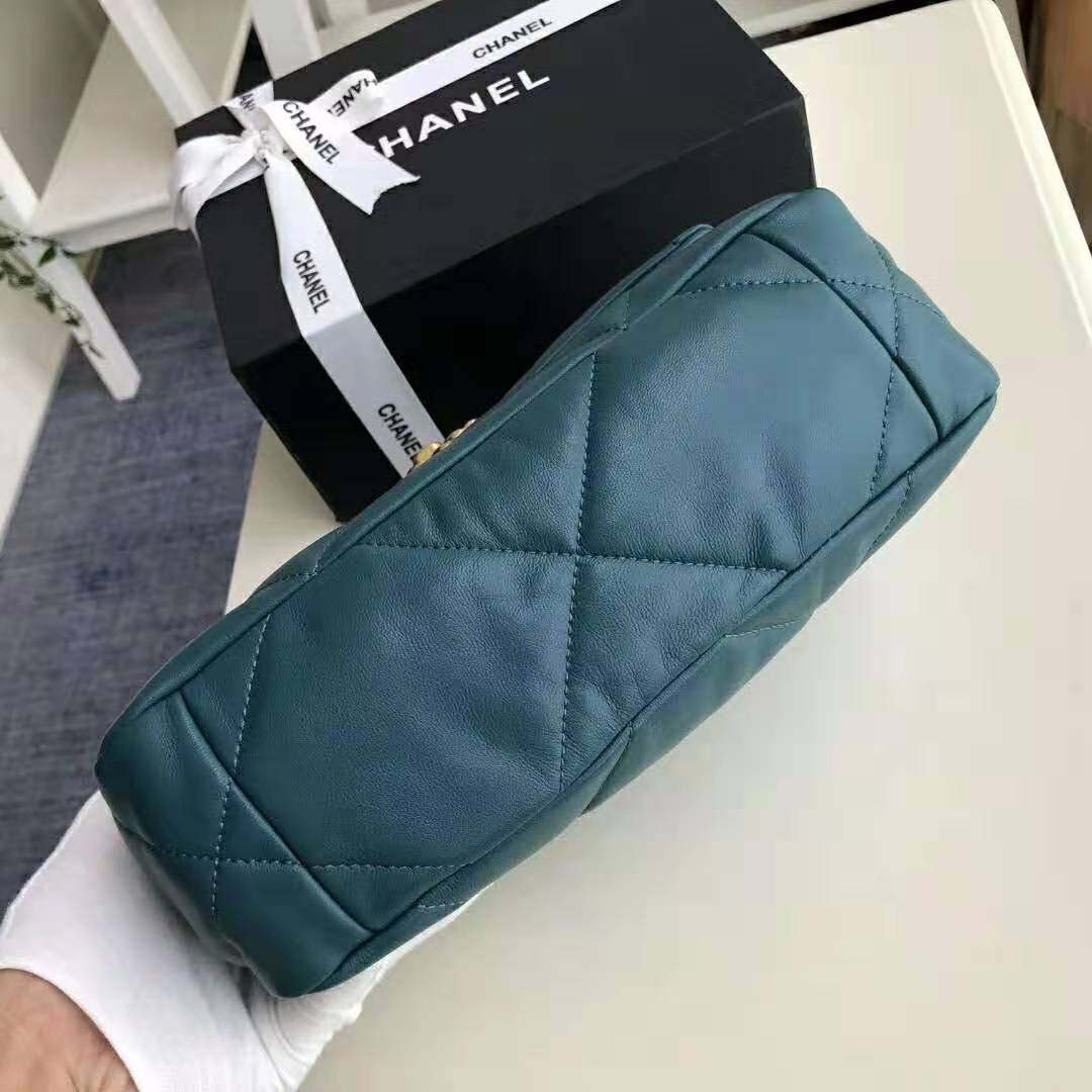 Chanel Women 19 Large Flap Bag in Goatskin Leather-Blue