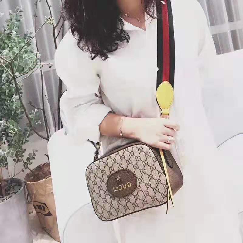 Gucci GG Women GG Supreme Messenger Bag in GG Supreme Canvas-Brown