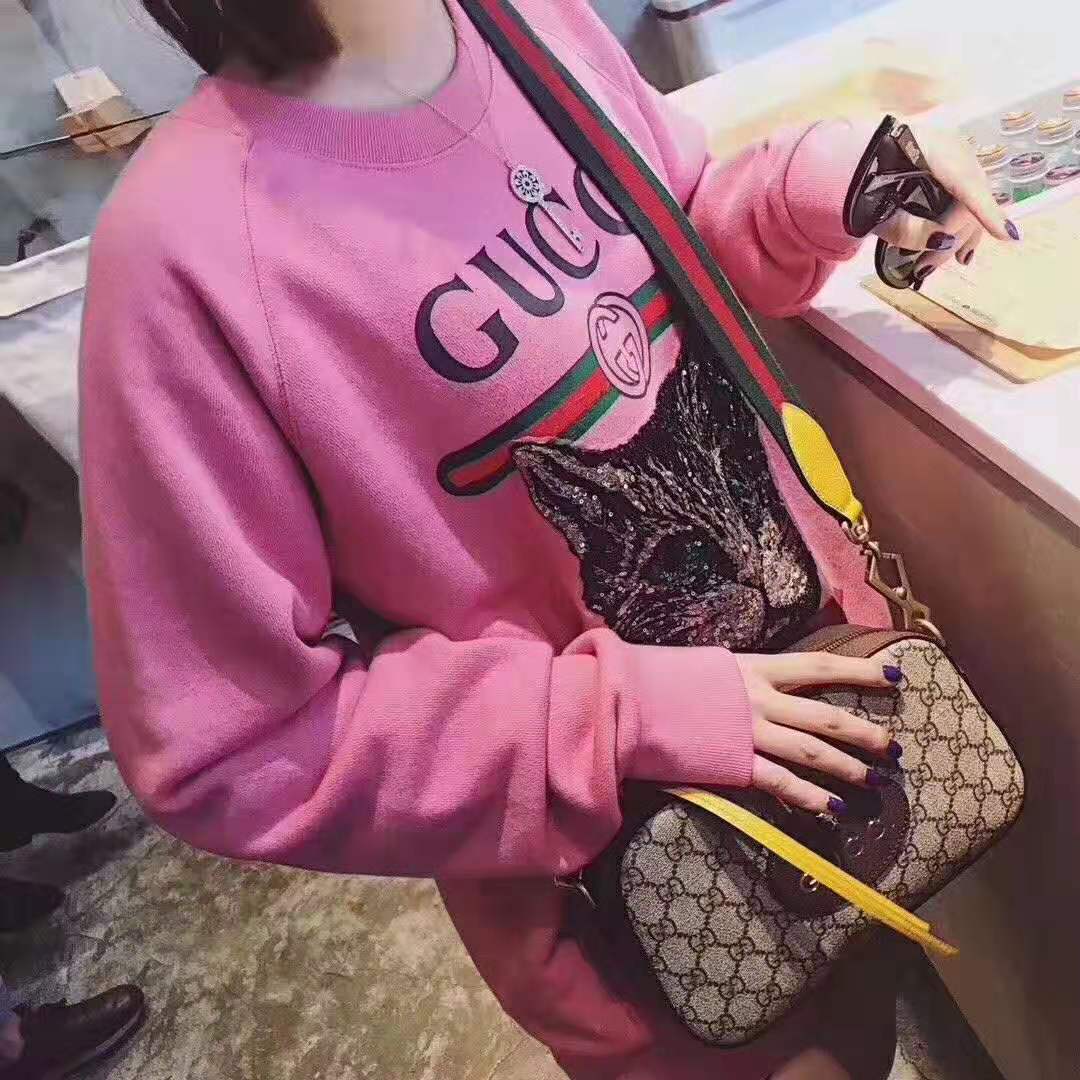 Gucci GG Women GG Supreme Messenger Bag in GG Supreme Canvas-Brown