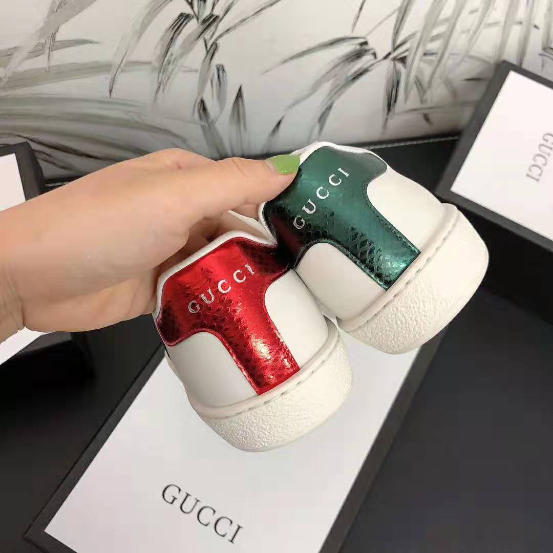 Gucci Men Ace Embroidered Sneaker with Embroidered Tiger Appliqué-White