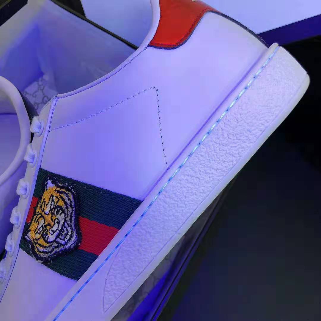 Gucci Men Ace Embroidered Sneaker with Embroidered Tiger Appliqué-White