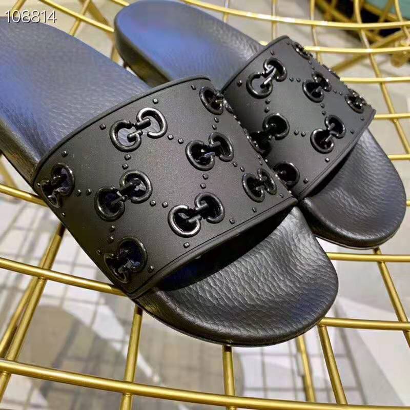 Gucci Men’s Rubber GG Slide Sandal-Black