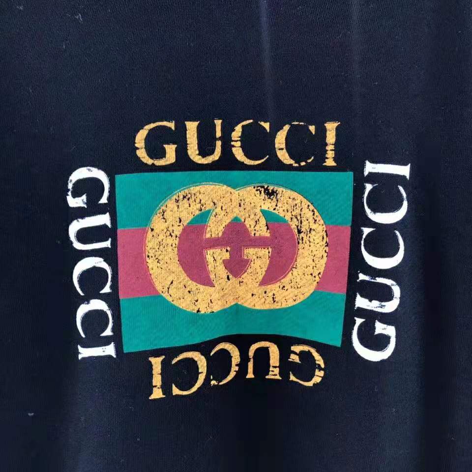 Gucci Men Oversize Sweatshirt with Gucci Logo in 100% Cotton-Black