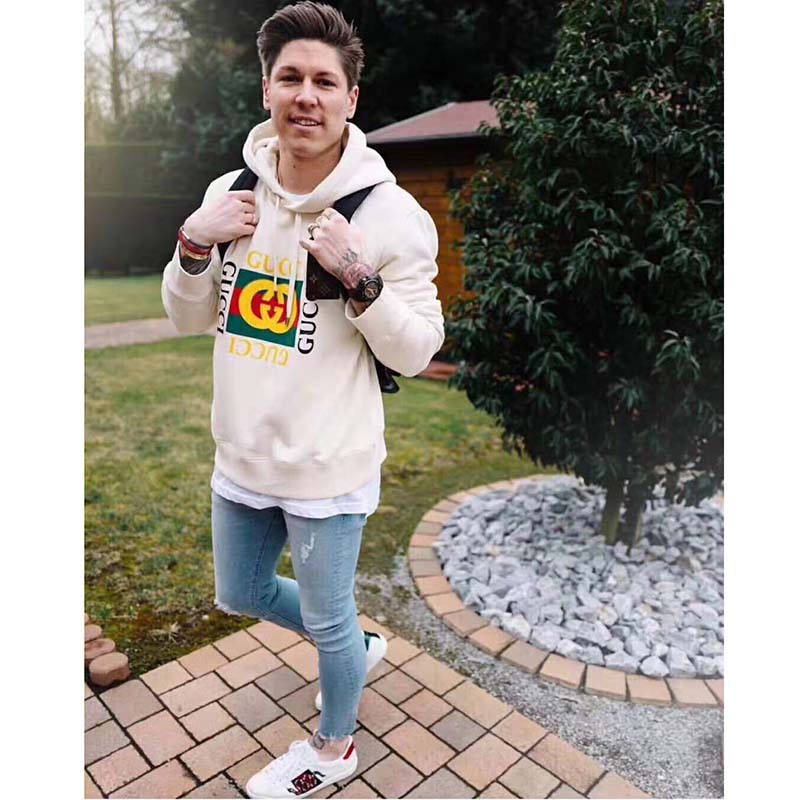Gucci Men Oversize Sweatshirt with Gucci Logo in 100% Cotton-White