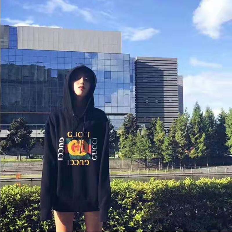 Gucci Women Oversize Sweatshirt with Gucci Logo in 100% Cotton-Black