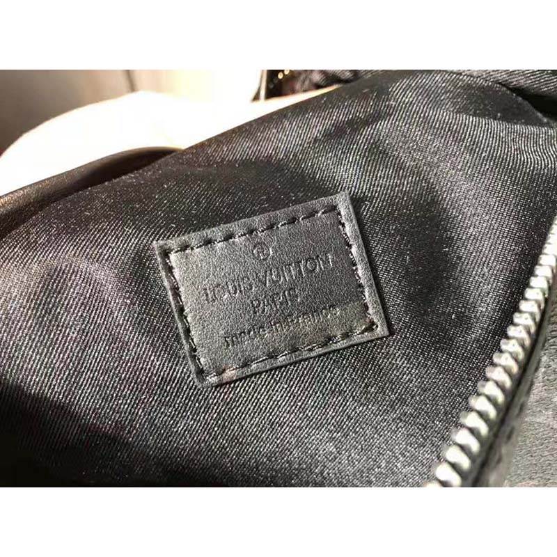 Louis Vuitton LV Men Discovery Bumbag in Monogram Eclipse Canvas-Grey