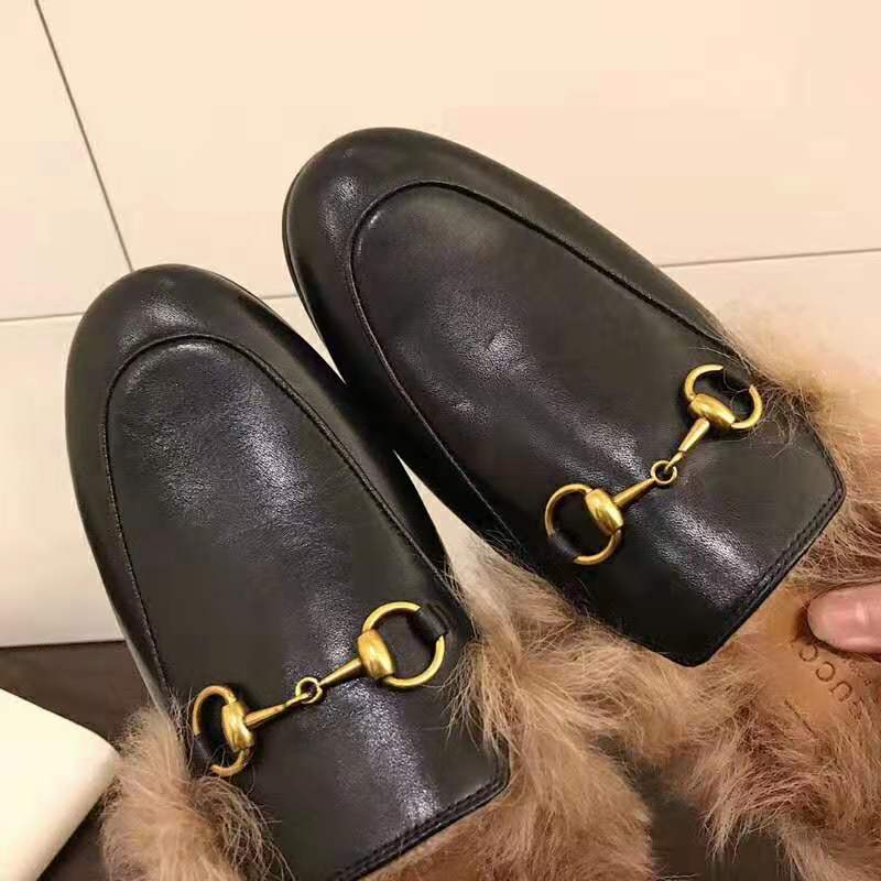 Gucci Men Princetown Leather Slipper with Lamb Wool-Black