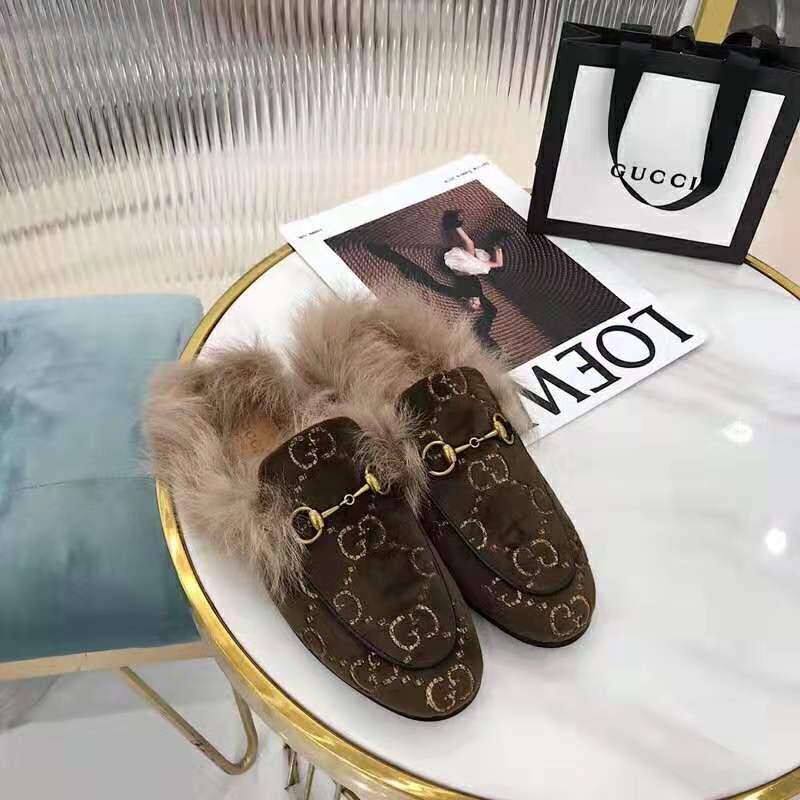 Gucci Unisex Princetown GG Velvet Slipper in Lamb Wool-Brown