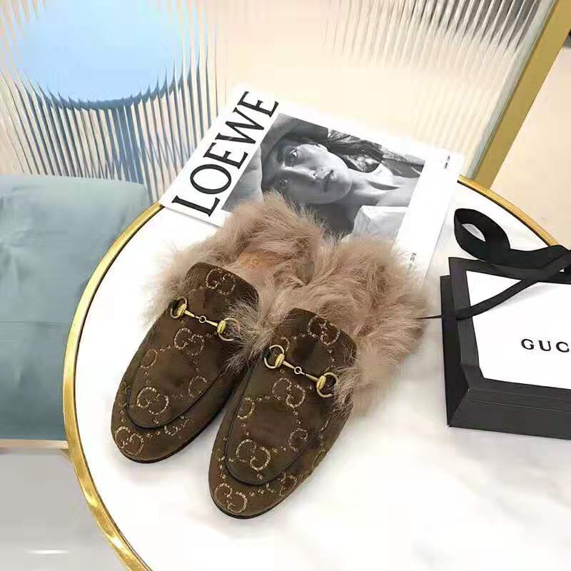 Gucci Unisex Princetown GG Velvet Slipper in Lamb Wool-Brown