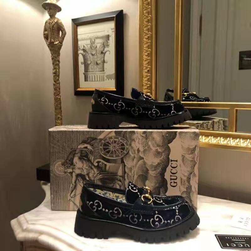 Gucci Women GG Velvet Lug Sole Loafer in GG Velvet 2.5 cm Heel-Navy