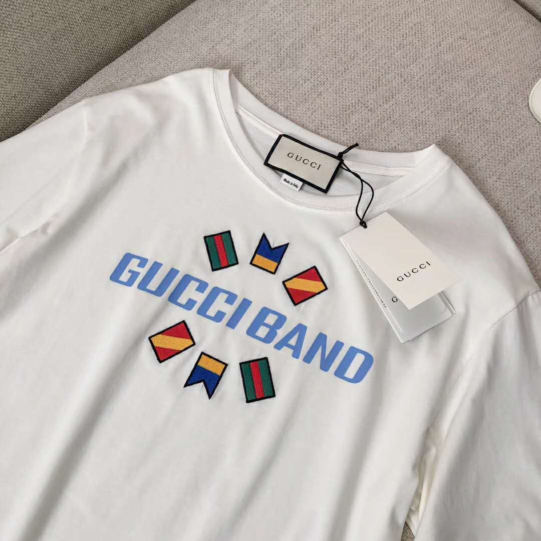 Gucci Women Gucci Band Oversize Print T-Shirt in White Cotton Jersey
