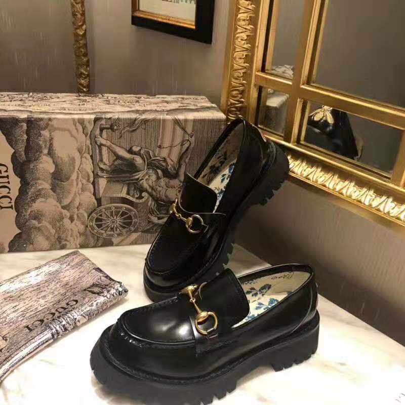 Gucci Women Gucci Leather Lug Sole Loafer in Black Shiny Leather 2.5 cm Heel