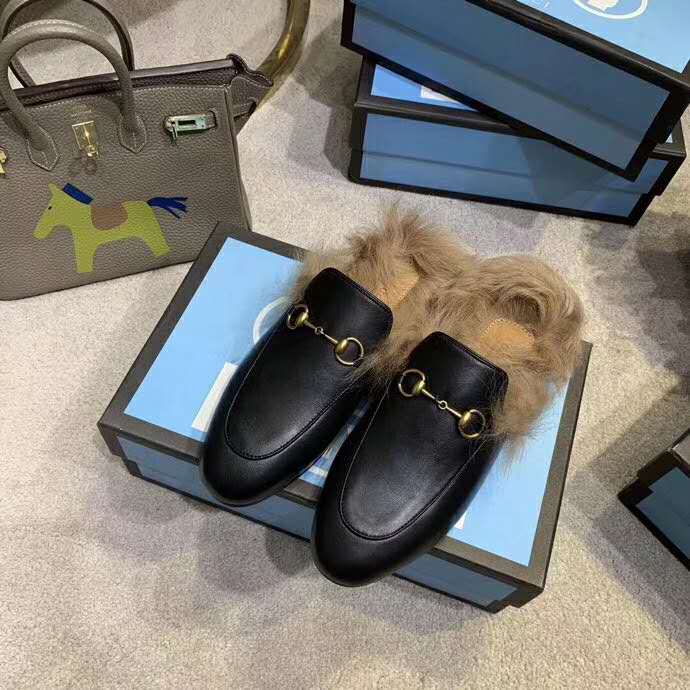 Gucci Women Princetown Leather Slipper with Lamb Wool-Black
