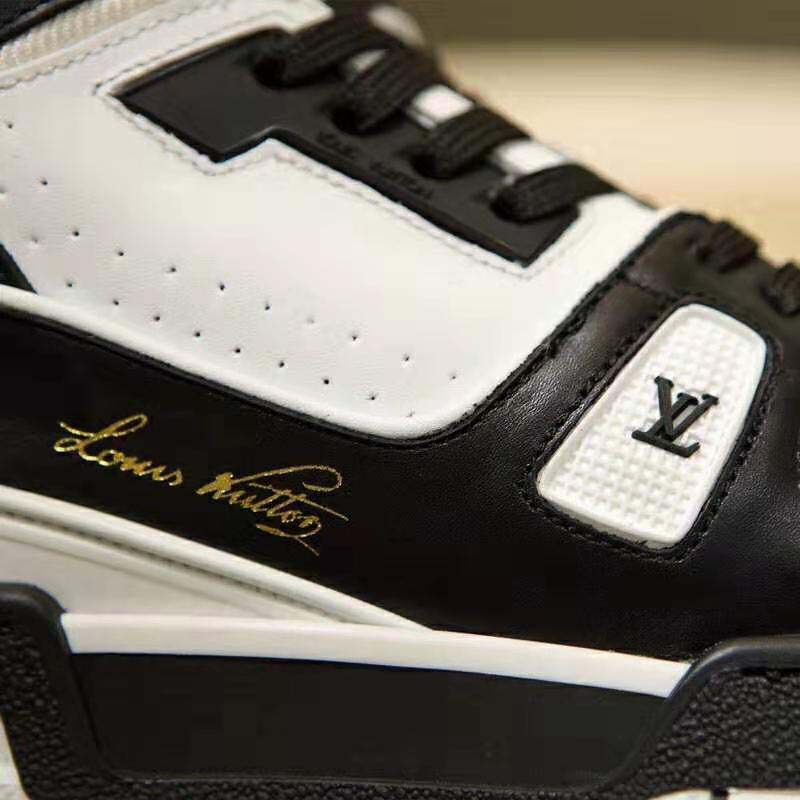 Louis Vuitton LV Unisex LV Trainer Sneaker in Calf Leather with Monogram Flowers-Black