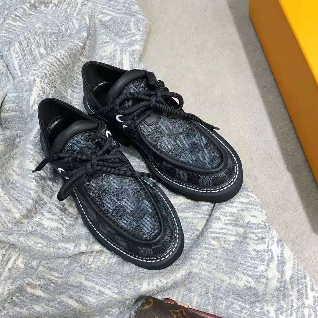 Louis Vuitton LV Women LV Beaubourg Platform Derby in Damier Graphite Canvas-Grey