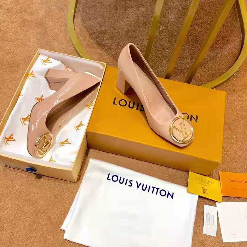 Louis Vuitton LV Women Madeleine Pump in Smooth Calf Leather with Versize LV Circle Signature-Sandy
