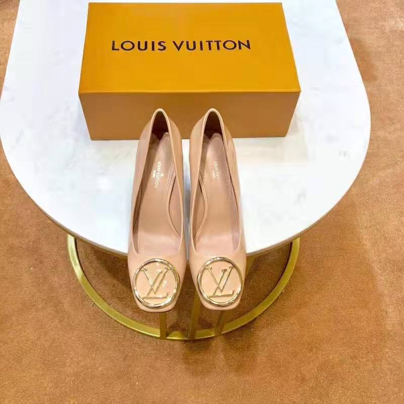 Louis Vuitton LV Women Madeleine Pump in Smooth Calf Leather with Versize LV Circle Signature-Sandy