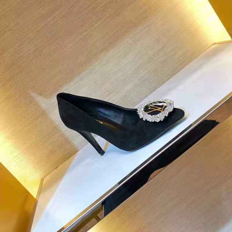 Louis Vuitton LV Women Madeleine Pump in Suede Baby Goat Leather with Oversized LV Circle 8 cm Heel-Black