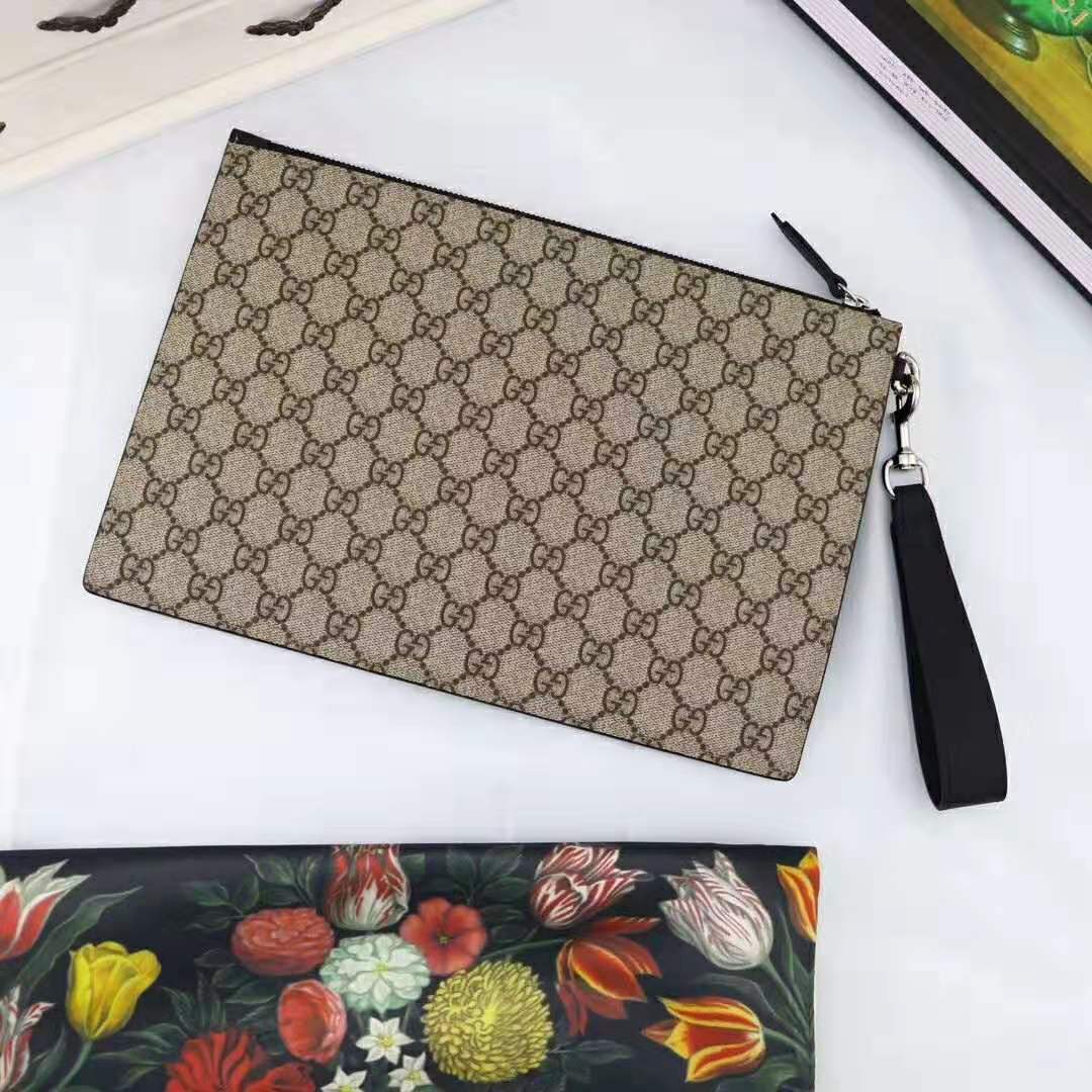 Gucci GG Men Gucci Bestiary Pouch with Bee in Beige/Ebony Soft GG Supreme with Bee