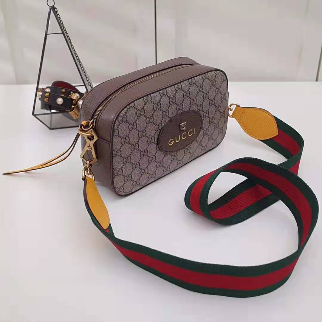 Gucci GG Women GG Supreme Messenger Bag in Beige/Ebony GG Supreme Canvas