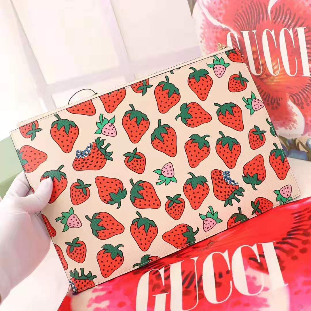 Gucci GG Women Gucci Zumi Strawberry Print Pouch in Ivory Leather