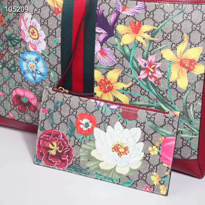 Gucci GG Women Ophidia GG Flora Medium Tote in Beige/Ebony GG Supreme Canvas