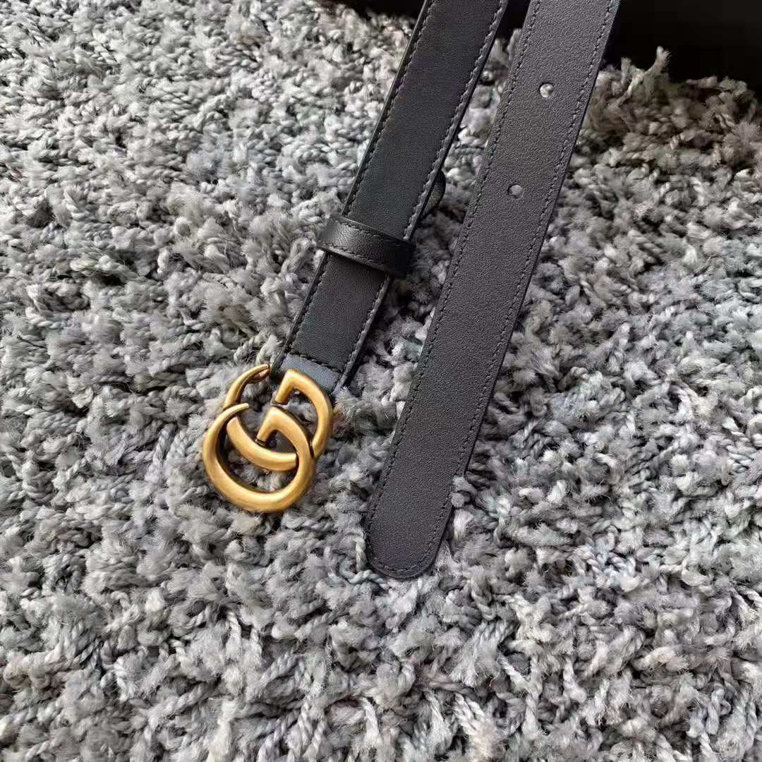 Gucci Unisex GG Marmont Leather Belt with Shiny Buckle-Black