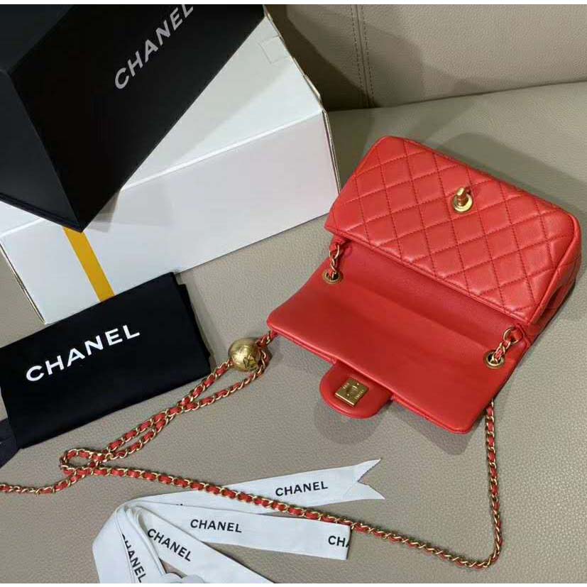 Chanel Women Mini Flap Bag in Lambskin Leather-Black