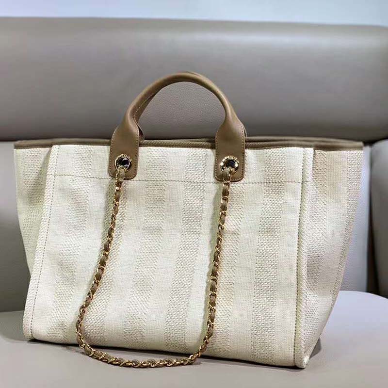 Chanel Women Shopping Bag in Mixed Fibers-Beige
