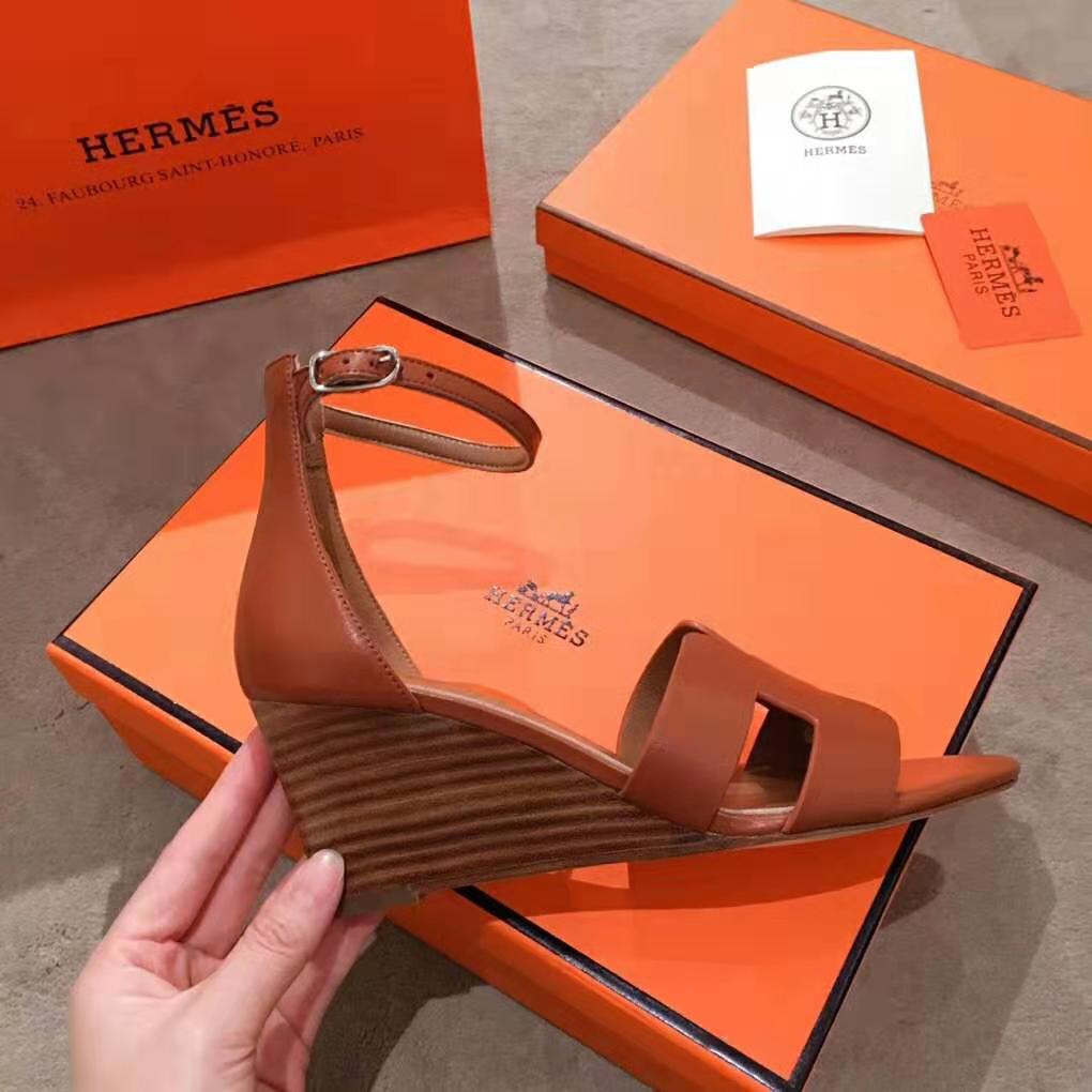 Hermes Women Legend Sandal Calfskin Iconic “H” 7.5 cm Heel-Brown