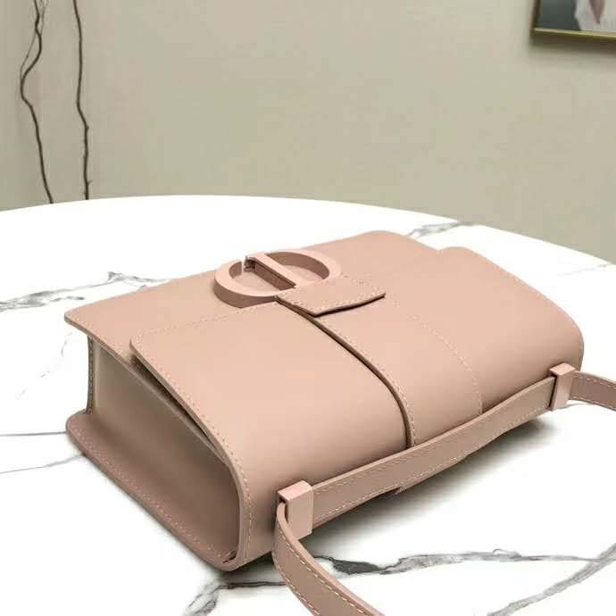 Dior Women 30 Montaigne Bag in Ultramatte Grained Calfskin-Pink