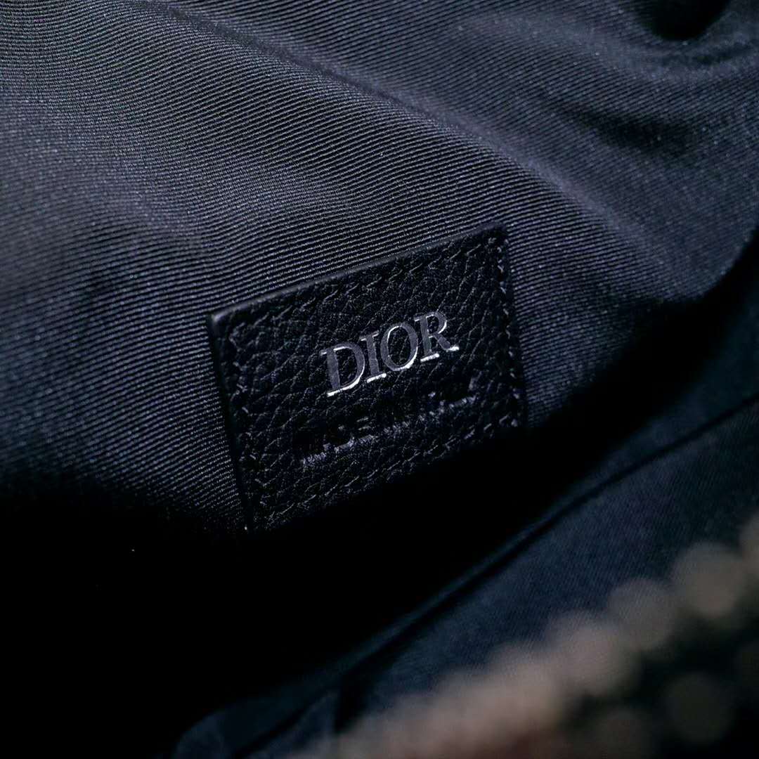 Dior Unisex Saddle Bag Black Dior Oblique Jacquard Grained Calfskin