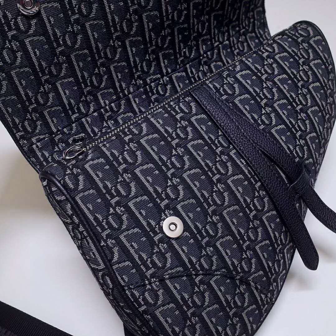 Dior Unisex Saddle Bag Gray Dior Oblique Jacquard Grained Calfskin