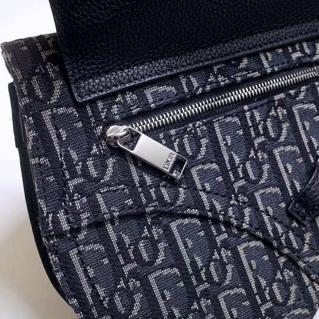 Dior Unisex Saddle Pouch Gray Dior Oblique Jacquard ‘Christian Dior’