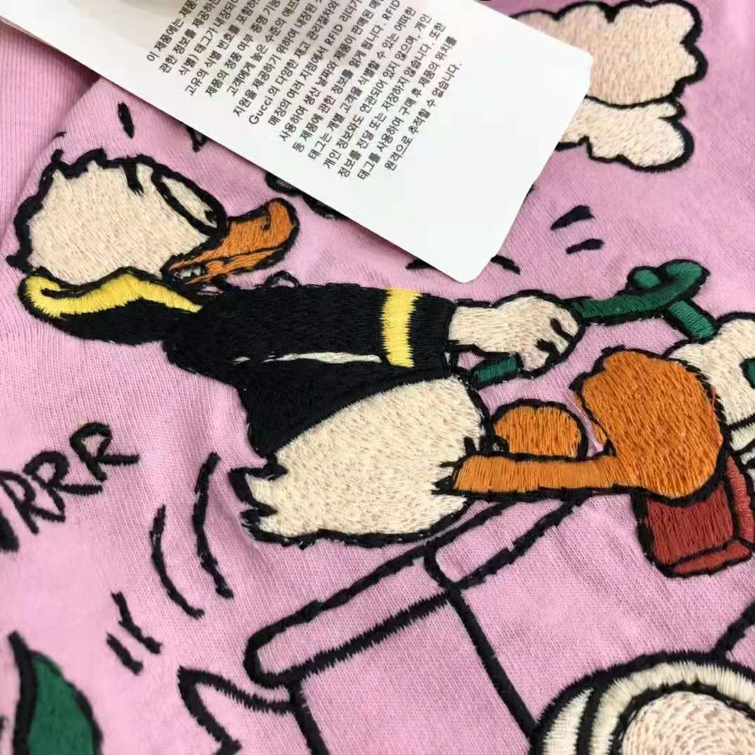 Gucci Men Disney x Gucci Donald Duck T-Shirt Cotton Jersey Crewneck Short Sleeves-Pink