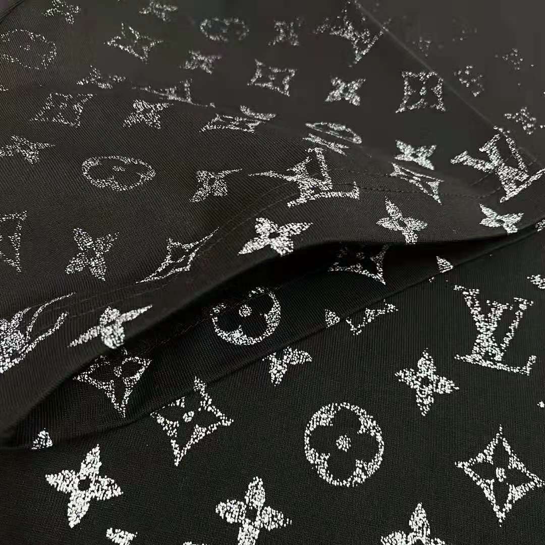 Louis Vuitton Women LVSE Monogram Gradient T-Shirt Cotton Regular Fit Black and White
