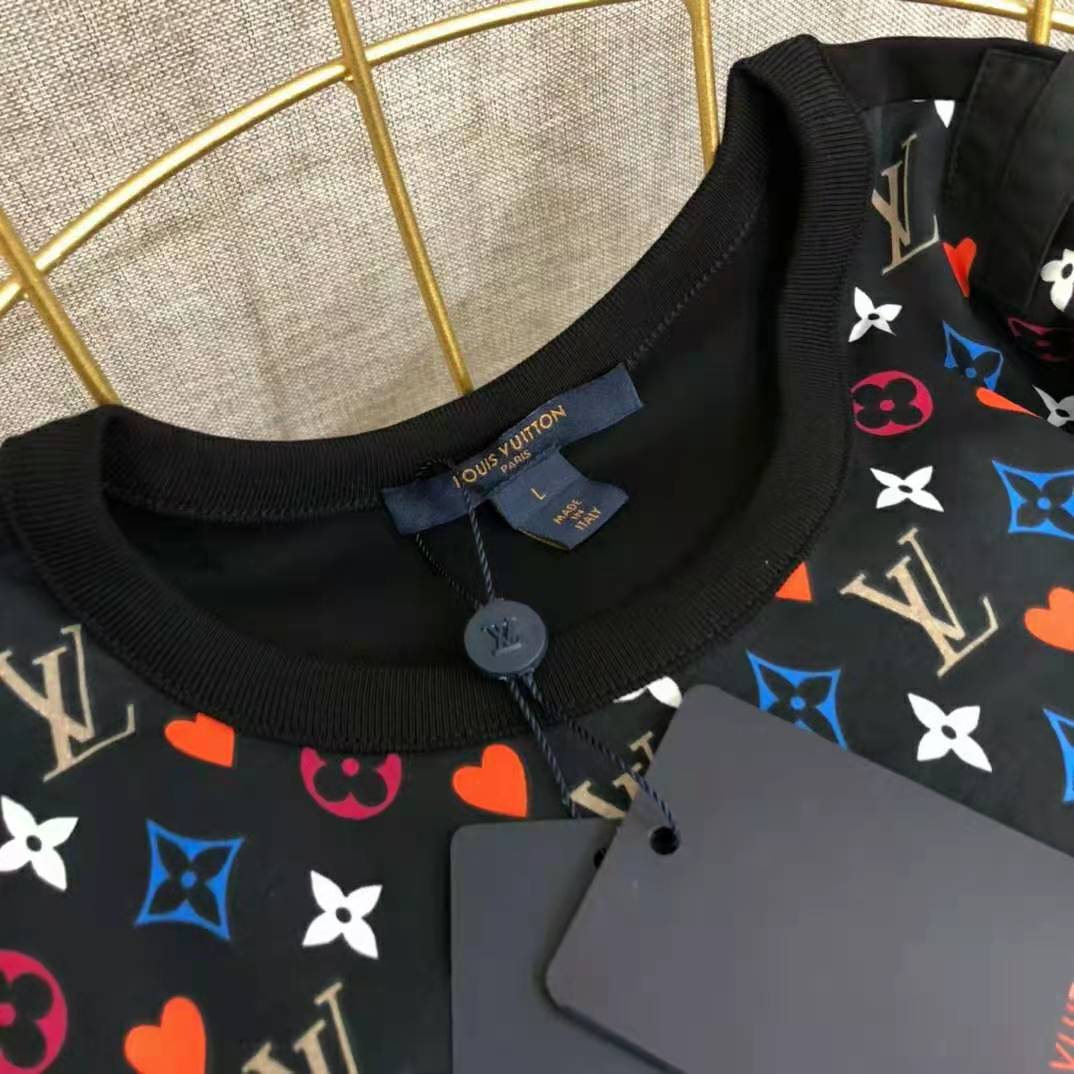Louis Vuitton Men Game On Contrast Back Cotton T-Shirt Monogram Loop Details-Black
