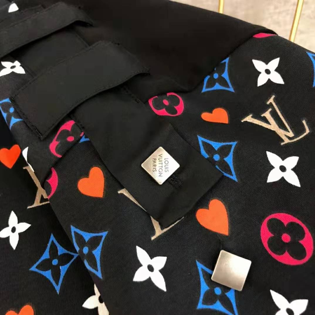Louis Vuitton Men Game On Contrast Back Cotton T-Shirt Monogram Loop Details-Black