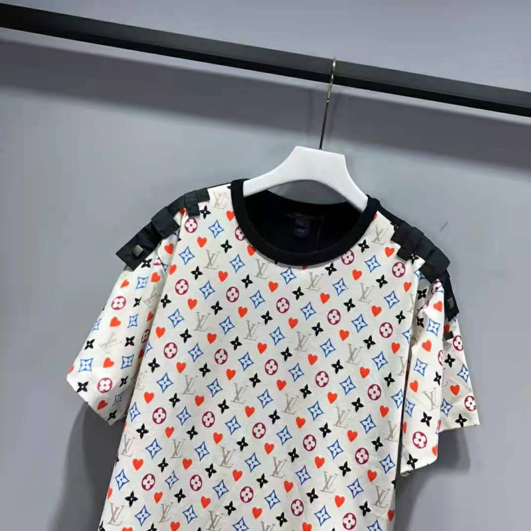 Louis Vuitton Men Game On Contrast Back Cotton T-Shirt Monogram Loop Details-White