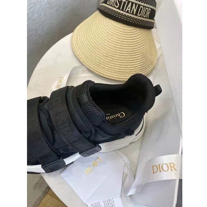 Dior Women D-Wander Sneaker Black Dior Oblique Technical Fabric