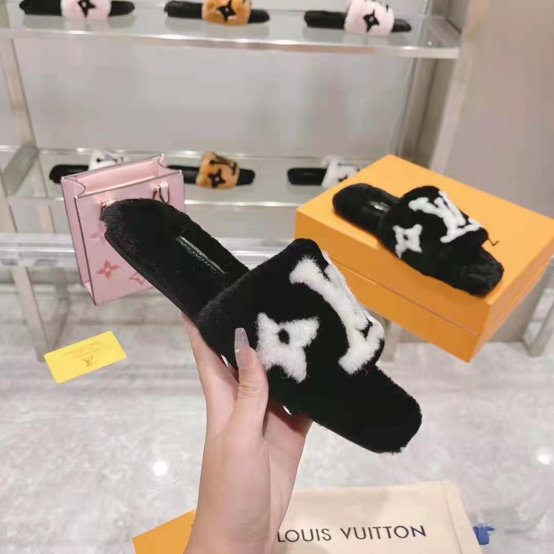 Louis Vuitton LV Unisex Pool Pillow Comfort Mule Black Mink Anatomic Insole