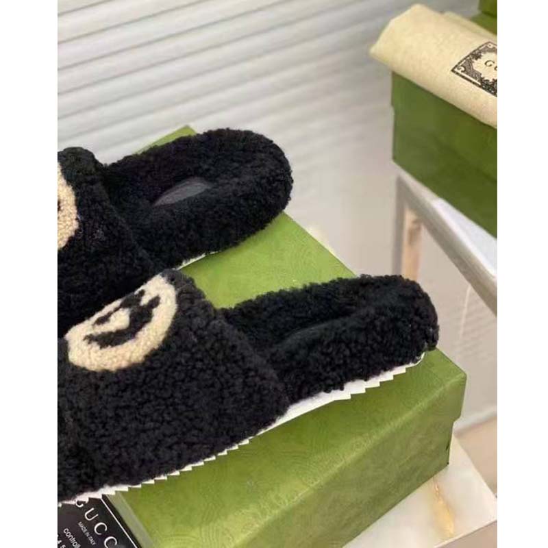 Gucci GG Women’s Slide Sandal with Interlocking G Black Interlocking G Merino Wool
