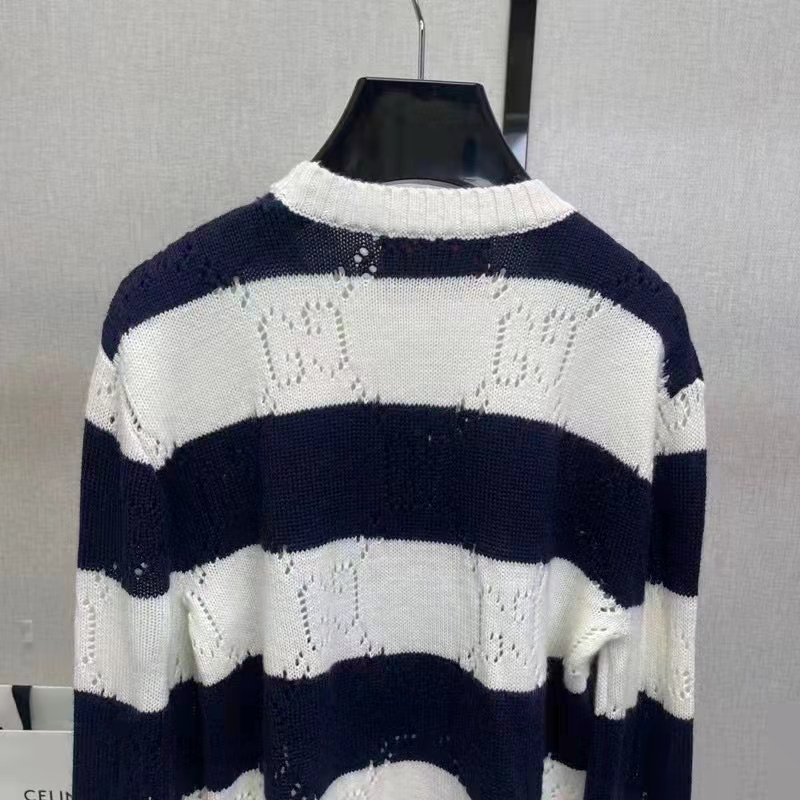 Gucci GG Women Gucci Tiger Wool Sweater Embroidery Tiger Flower Crewneck