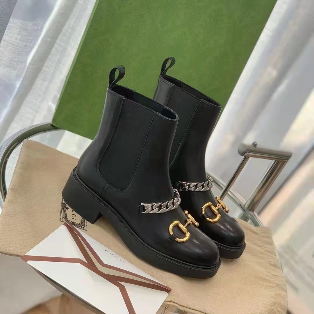 Gucci Women’s Chelsea Boot Chain Black Leather Horsebit 3 cm Heel
