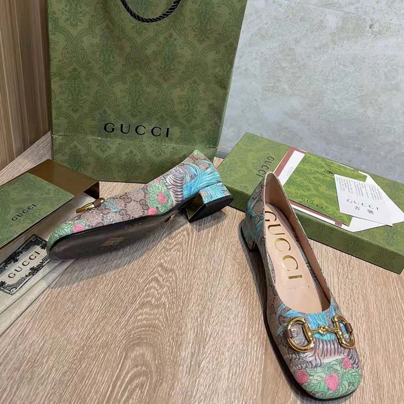 Gucci Women GG Tiger Ballet Flat Horsebit Tiger Flower Beige Ebony Supreme Canvas
