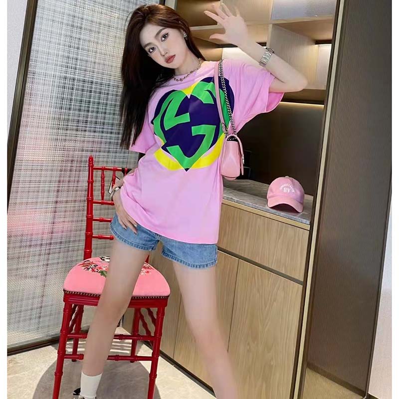Gucci Women GG Interlocking G Heart T-Shirt Pink Cotton Jersey Crewneck Oversize Fit
