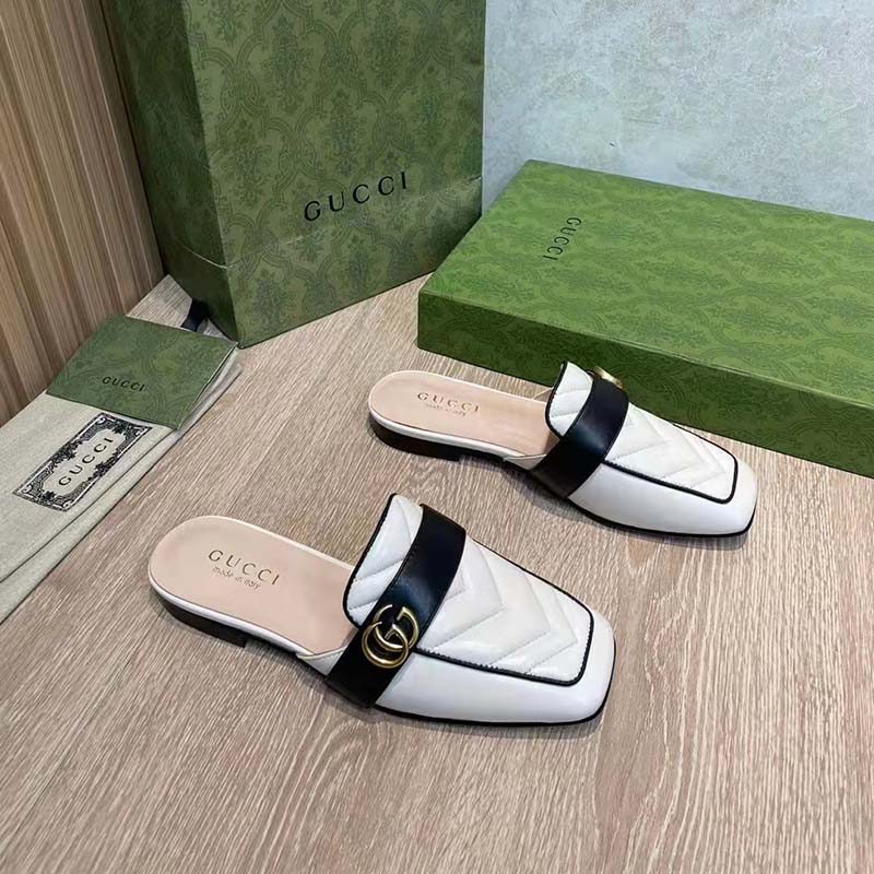 Gucci Women GG Slipper Double G White Leather Matelassé Chevron Insert